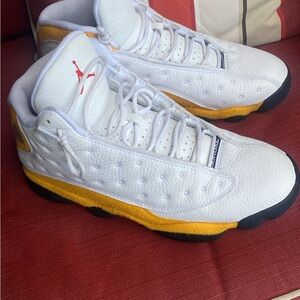 Jordan Men's White and Gold Sneakers